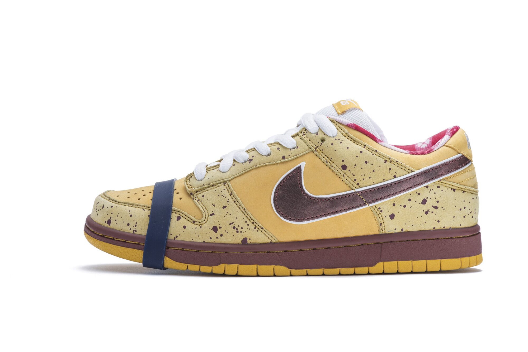 yellow lobster nike